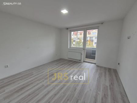 Pronájem bytu 3+kk 76 m² - Fotografie 2