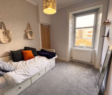 2 Bed, Flat - Photo 5