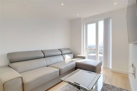 Waterford Court, Turnberry Quay E14 - Photo 3