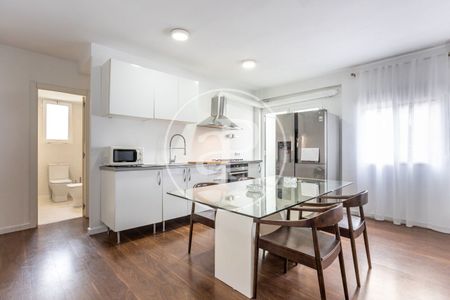 Piso de alquiler en C. del Mestre Aguilar, Russafa - Photo 2