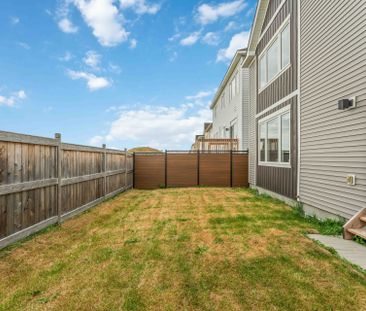 For Lease - 3040 Travertine Way, Barrhaven, Ontario - Photo 4