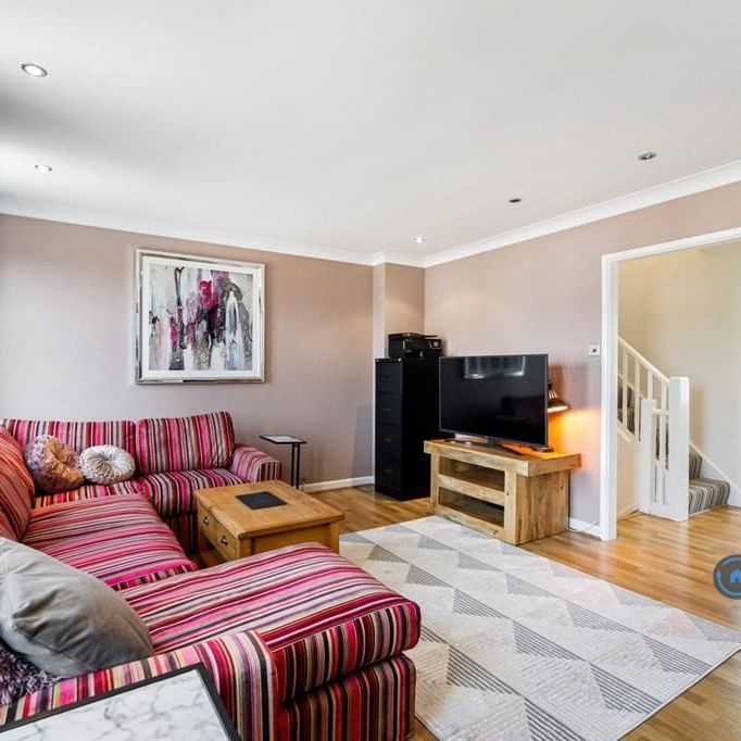 5 bedroom terraced house to rent - Photo 1