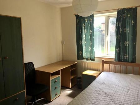 5 bedroom house to rent - Photo 3