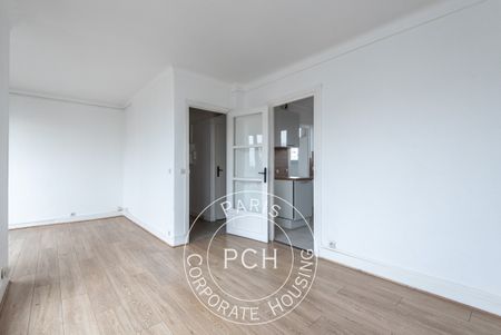 Rue de Saussure, - Photo 2