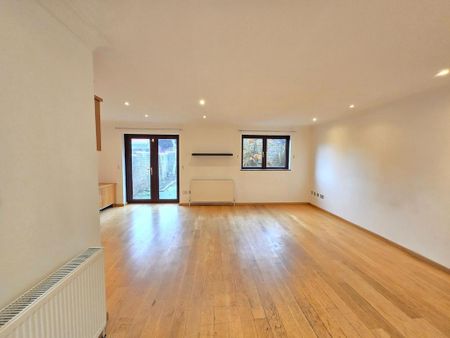 3 bedroom semi-detached house to rent - Photo 3