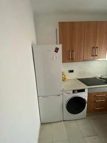 Carrer de Castella, Barcelona, Catalonia 08018 - Photo 3