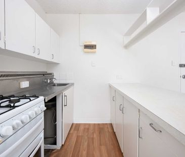 507/22 Doris Street North Sydney - Photo 3