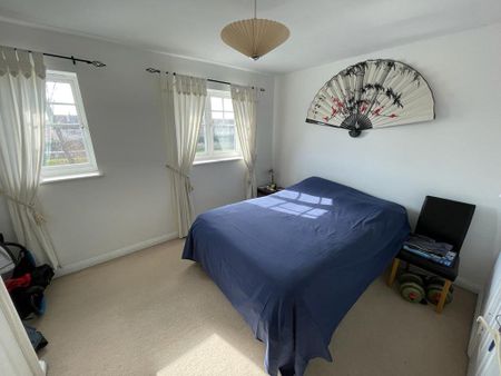 2 bed End of Terrace in Canal Way , Hinckley, LE10 0DE - Photo 3