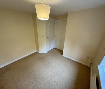 2 bedroom townhouse to rent - Photo 4