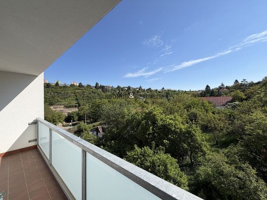 Pronájem bytu 2+kk 58 m² - Фото 1