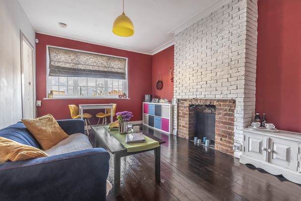 Crown Point, Beulah Hill, Norwood, SE19 - Photo 1