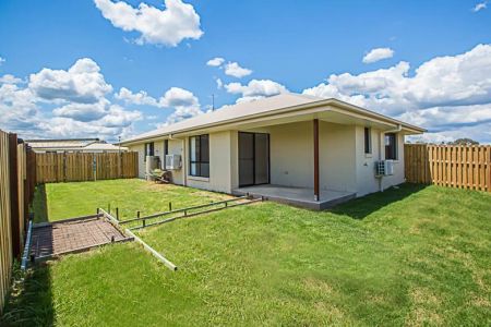 1/21 Azure Street, Rosewood QLD 4340 - House For Rent - $500 | Domain - Photo 4