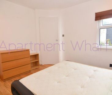 1 bedroom in a flat share to rent - Photo 5