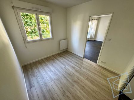 Appartement Voisins 2 pièce(s) 32.79m² - Photo 2