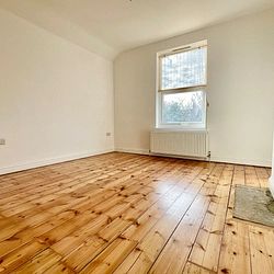 Surrey Road, Cliftonville, Margate, CT9 2LA, Kent - Photo 1