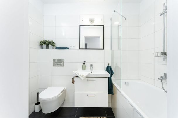 Pronájem bytu 2+kk • 58 m² bez realitkyOdkolkova, Praha - Vysočany - Photo 1