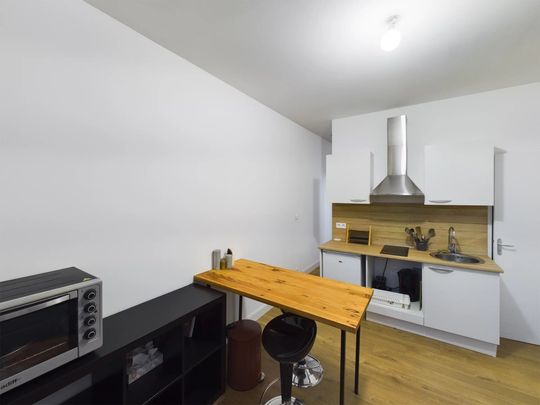 Joli deux pièces meubé à 13 minutes du centre et des facs - Photo 1