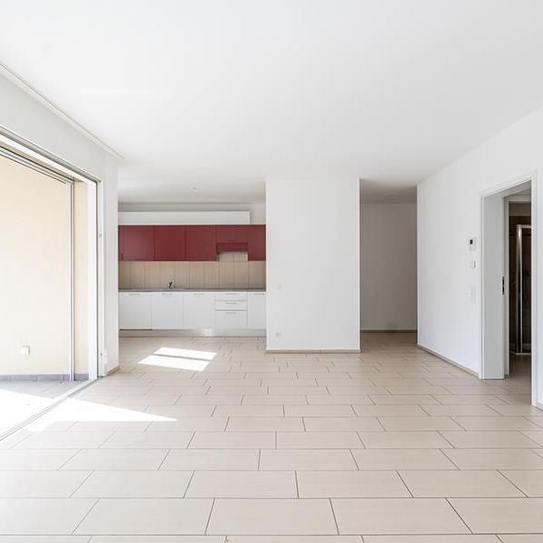 3.5 Zimmer, 90 m², 1. Stock - Photo 1