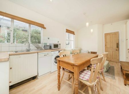 Shandon Road - Photo 2