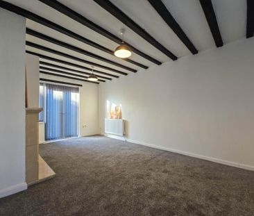 2 bedroom semi-detached house to rent - Photo 3