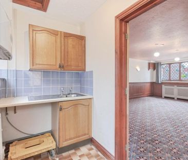 4 bedroom detached house to rent - Photo 6
