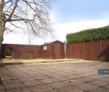 3 bedroom detached house to rent - Photo 6