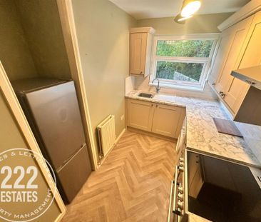 St. Peters Way - Warrington - WA2 - Photo 2