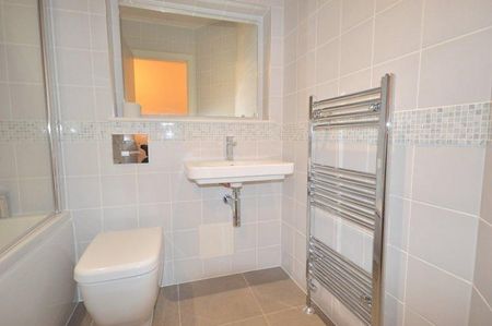 1 Bedroom Apartment Available Arranging tenancy - Photo 4
