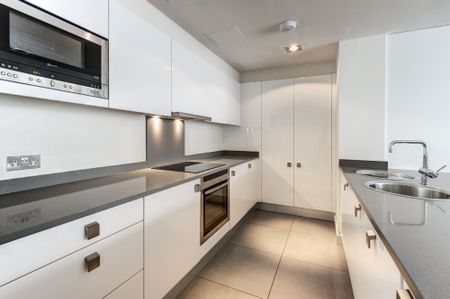 Fulham Road, South Kensington, SW3 6SN, London - Photo 5