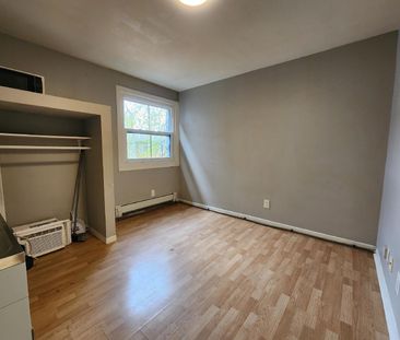 103 - 175 King Edward Avenue - Photo 2