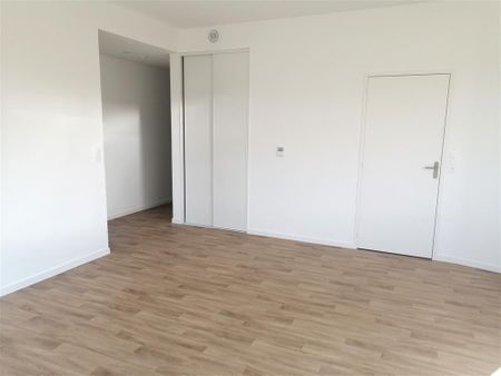 A LOUER - Appartement T3 Neuf - CHAVAGNE - Photo 3