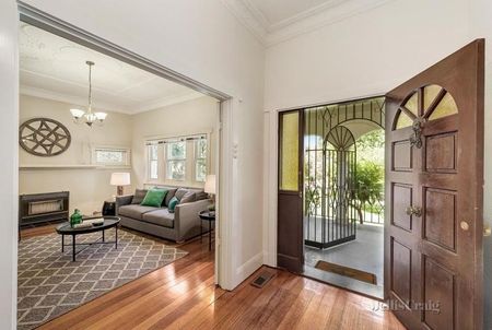12 Maple Crescent, Camberwell - Photo 3