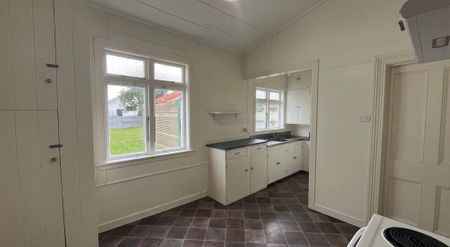 Spacious Four-Bedroom Home in a Prime Location - Photo 2