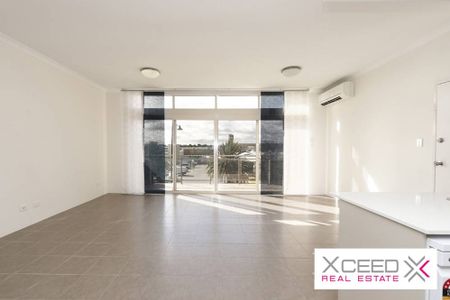 Modern Apartment, Prime Location - Photo 4
