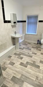 Grange Mount, PRENTON - Photo 3