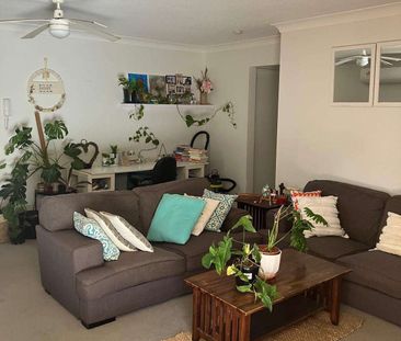 Broadbeach - Photo 2