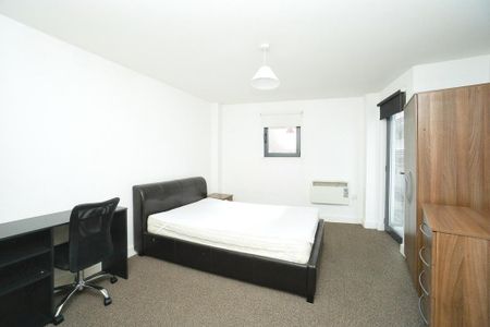 2 bedroom apartment to rent - Photo 5