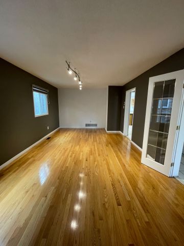 For Lease - 2943 Gulfstream Way, Mississauga, Ontario - Photo 2