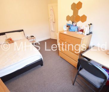 4 Bedroom Mid Terraced House for rent in Manor Terrace - Photo 6