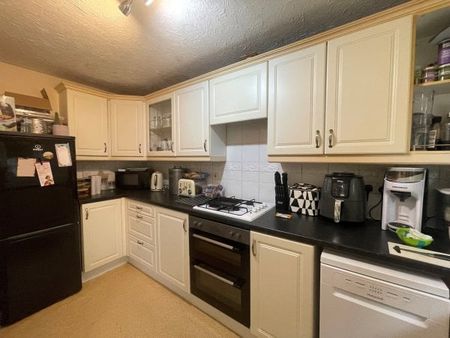 Walkers Way, Kenilworth, CV8 - Photo 3