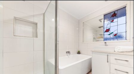 Cozy family home in central location! - Photo 4