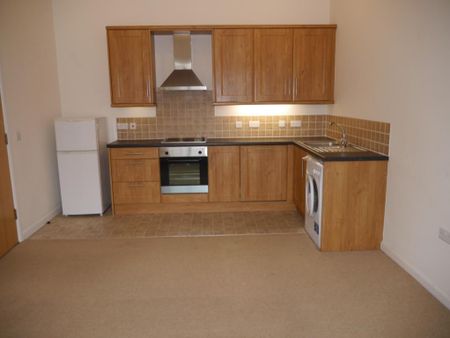 2 bedroom apartment to rent - Photo 4