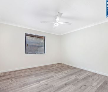 Spacious and Cozy Home - Photo 2