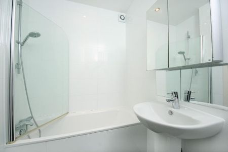 2 bedroom apartment to rent - Photo 5