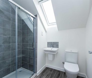 3 bedroom semi-detached house to rent - Photo 3