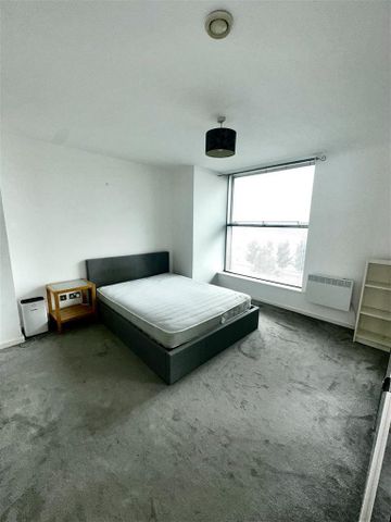 2 bedroom apartment to rent - Photo 3