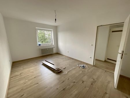 Ab 16.05.2024 bezugsfrei! Helle und gepflegte 3 ZKB-Wohnung im 2. OG von Surheide - Photo 3