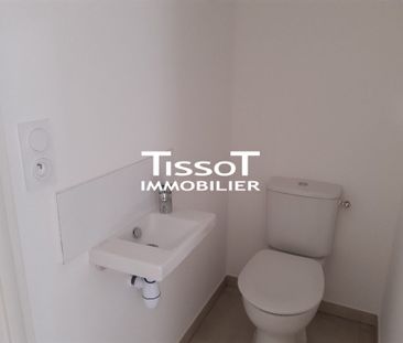Location Appartement 4 pièces 83m² NIMES 30000 - Photo 4