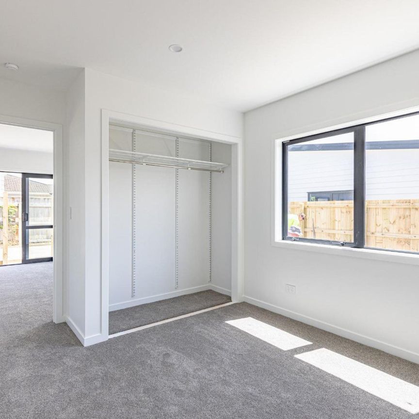 Modern comfort in Tawhero - Photo 1