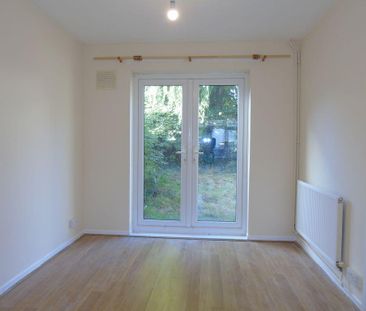 3 bedroom apartment to rent - Photo 1